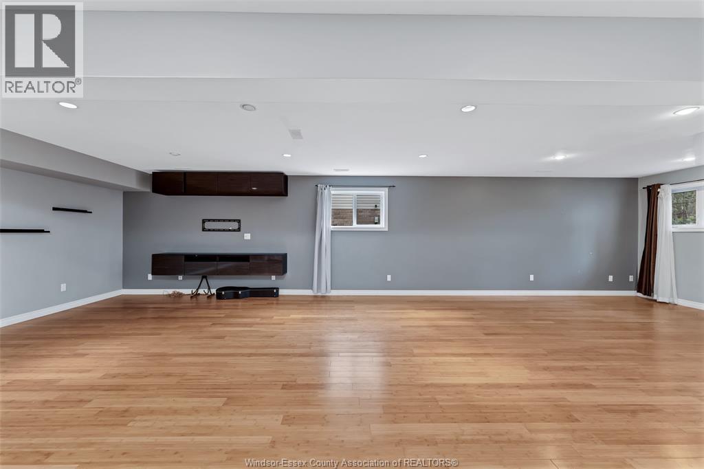 1397 Crosswinds DRIVE - 28