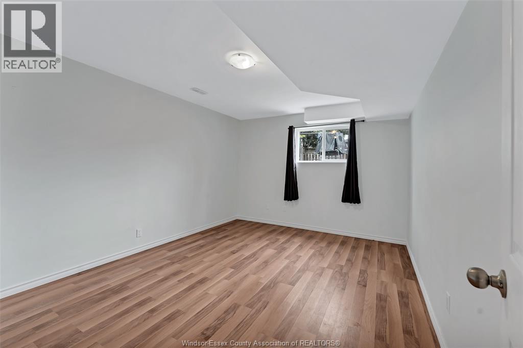 1397 Crosswinds DRIVE - Image 29