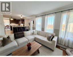 4pc Ensuite bath - 2523 Cardinal Crescent, North Battleford, SK S9A3X1 Photo 11