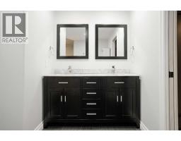 103 Falcon Green, Fort Mcmurray, AB T9K0R7 Photo 42