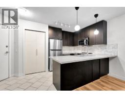 132, 35 Richard Court SW - photo 4