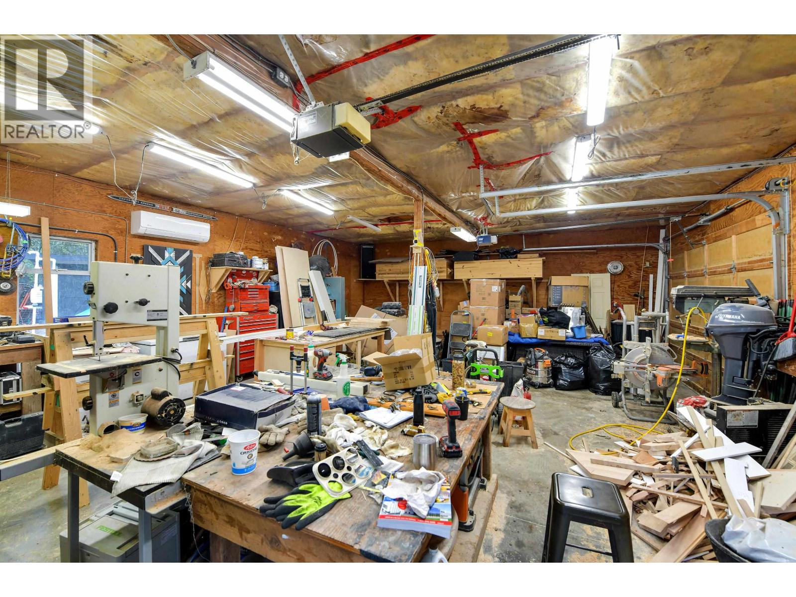 505 BAYVIEW DRIVE, Mayne Island