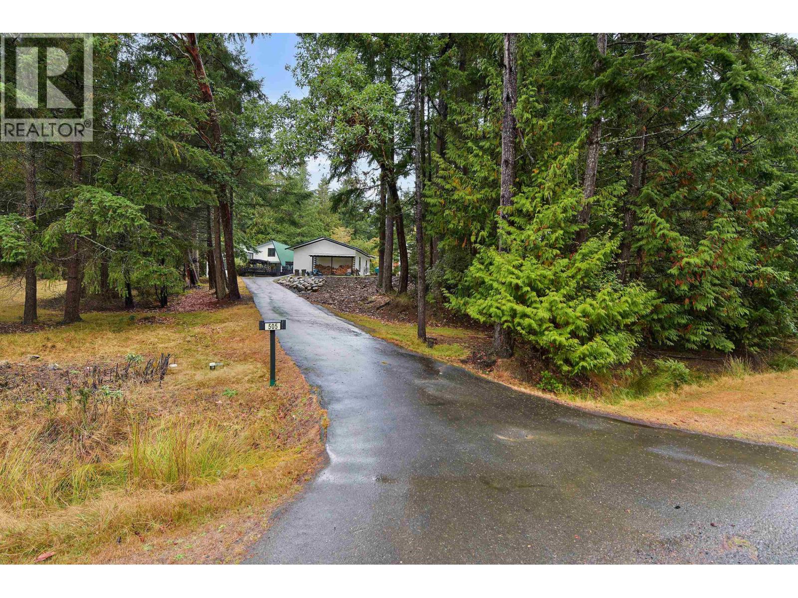 505 BAYVIEW DRIVE, Mayne Island