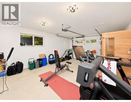 1070 Celia Crescent, Gibsons, BC V0N1V7 Photo 24