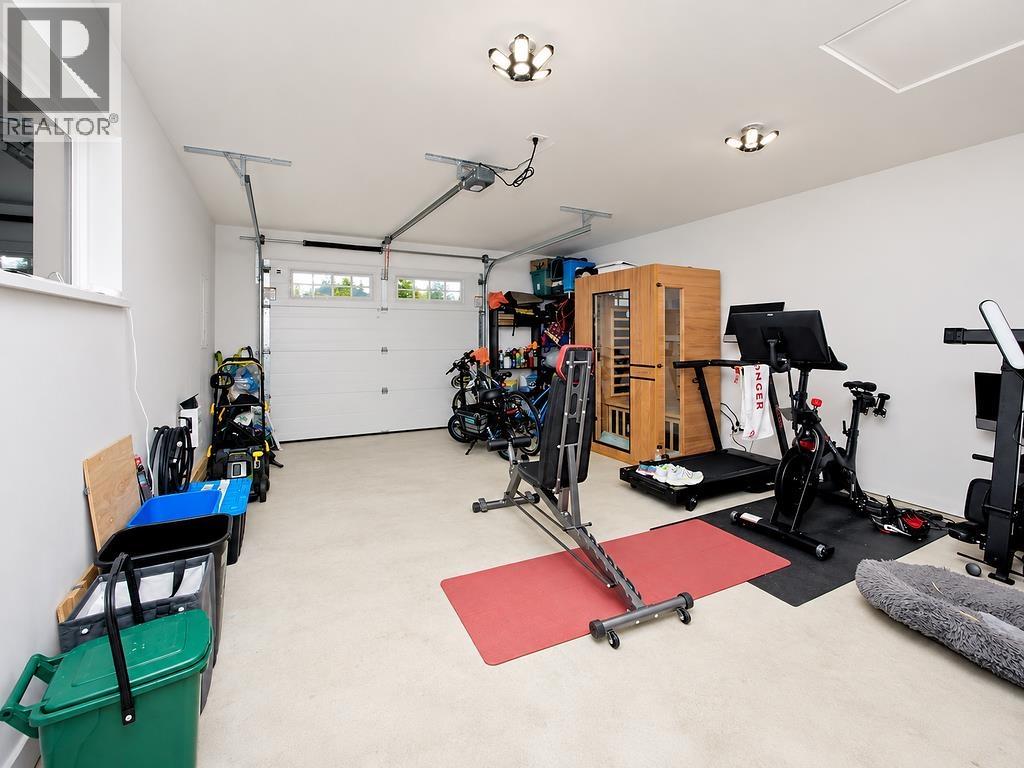 1070 CELIA CRESCENT, Gibsons