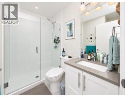 1070 Celia Crescent, Gibsons, BC V0N1V7 Photo 14