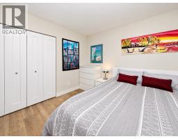1070 Celia Crescent, Gibsons, BC V0N1V7 Photo 16
