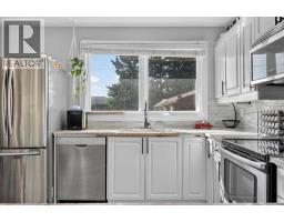 Laundry room - 6019 Penworth Road Se, Calgary, AB T2A4E9 Photo 13