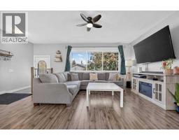 Bedroom - 6019 Penworth Road Se, Calgary, AB T2A4E9 Photo 9