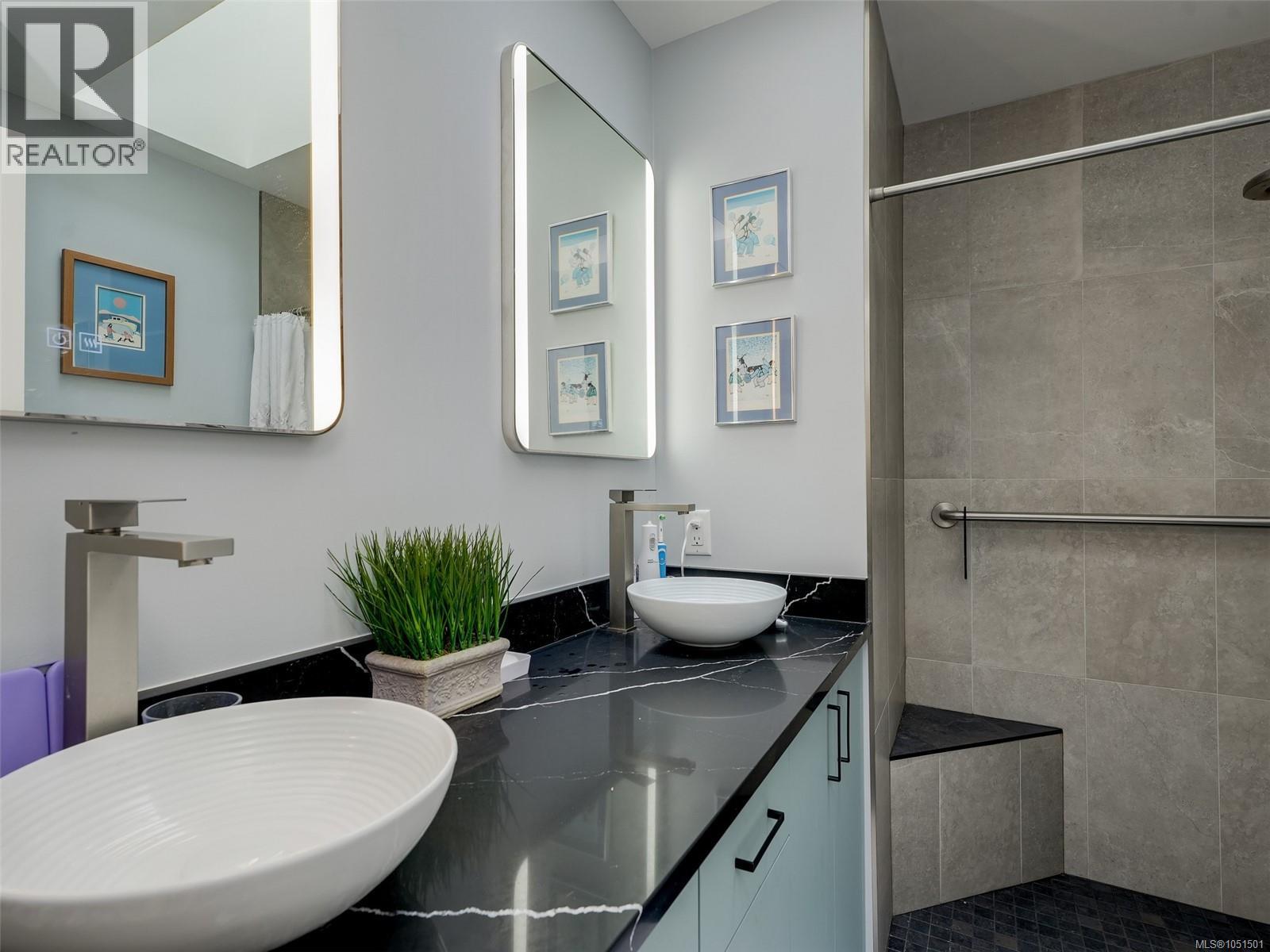 #51 901 Kentwood Lane - Image 13