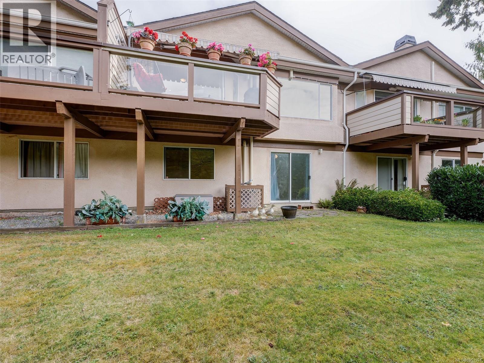 #51 901 Kentwood Lane - 24