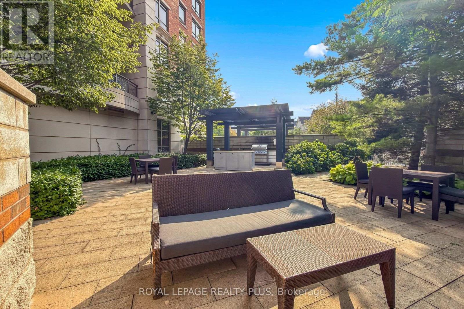 2379 Central Park Drive — photo 43