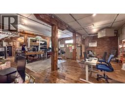 1264 Ellis Street Unit# B, Kelowna, BC V1Y1Z4 Photo 13