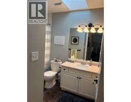 Den - 1801 53 Avenue Unit# 111, Vernon, BC V1T4E7 Photo 8
