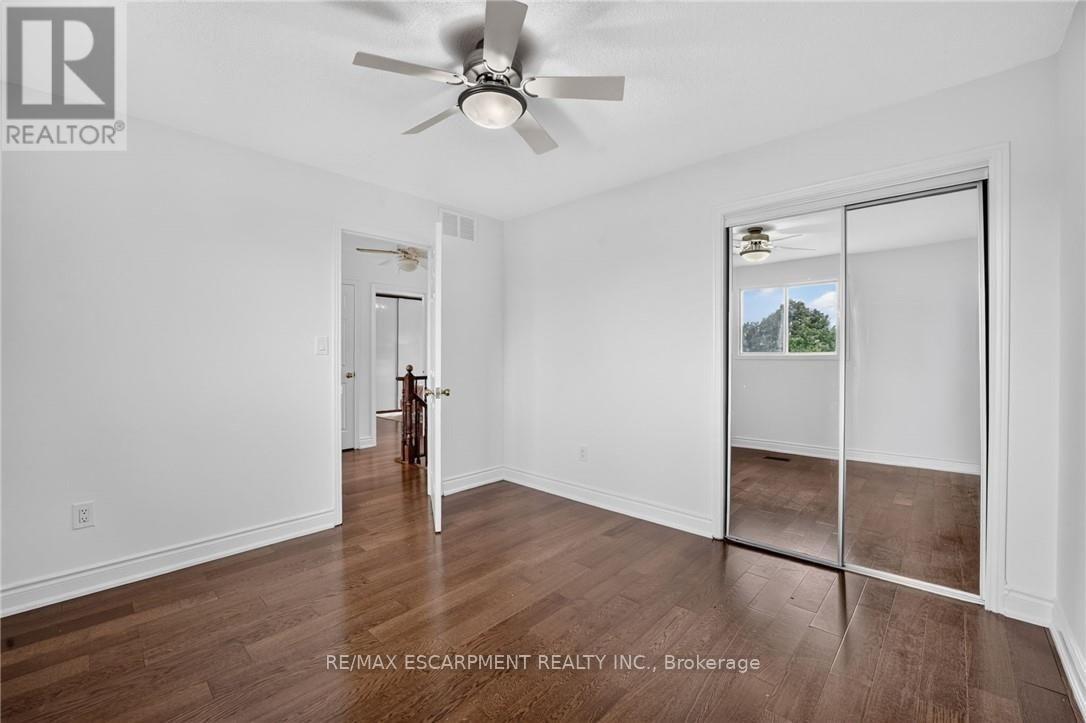 2450 Overton Drive, Burlington, ON photo 29