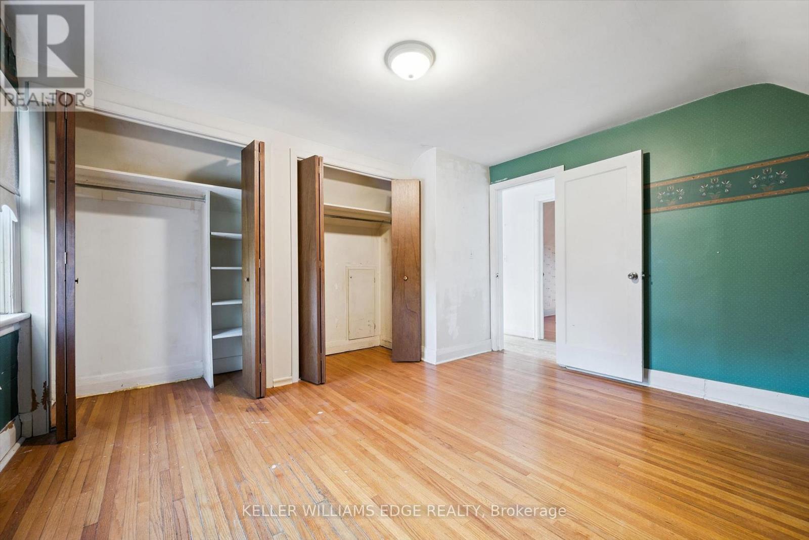 23 MERCER DRIVE - 17