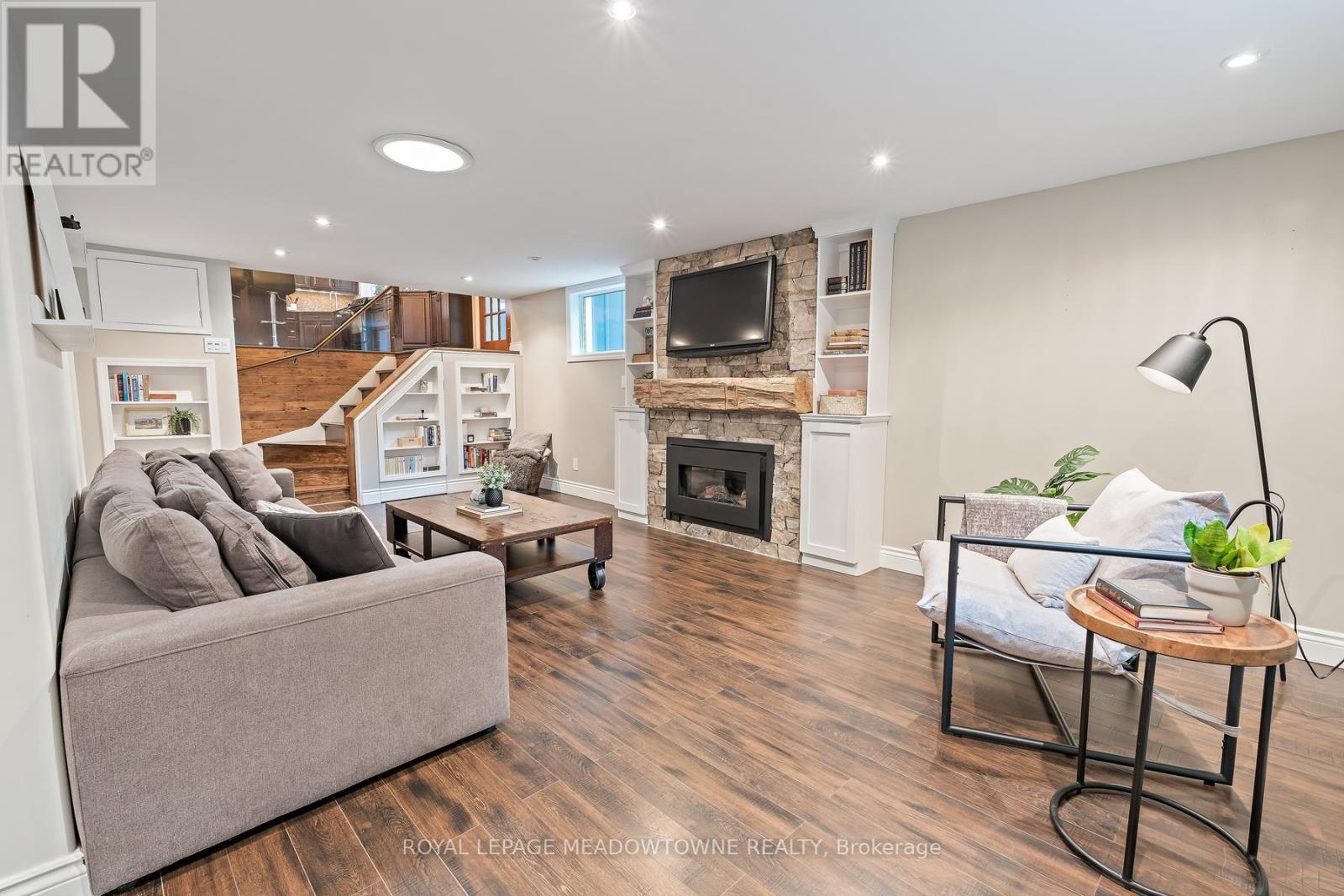 33 Fagan Drive, Halton Hills, ON photo 24