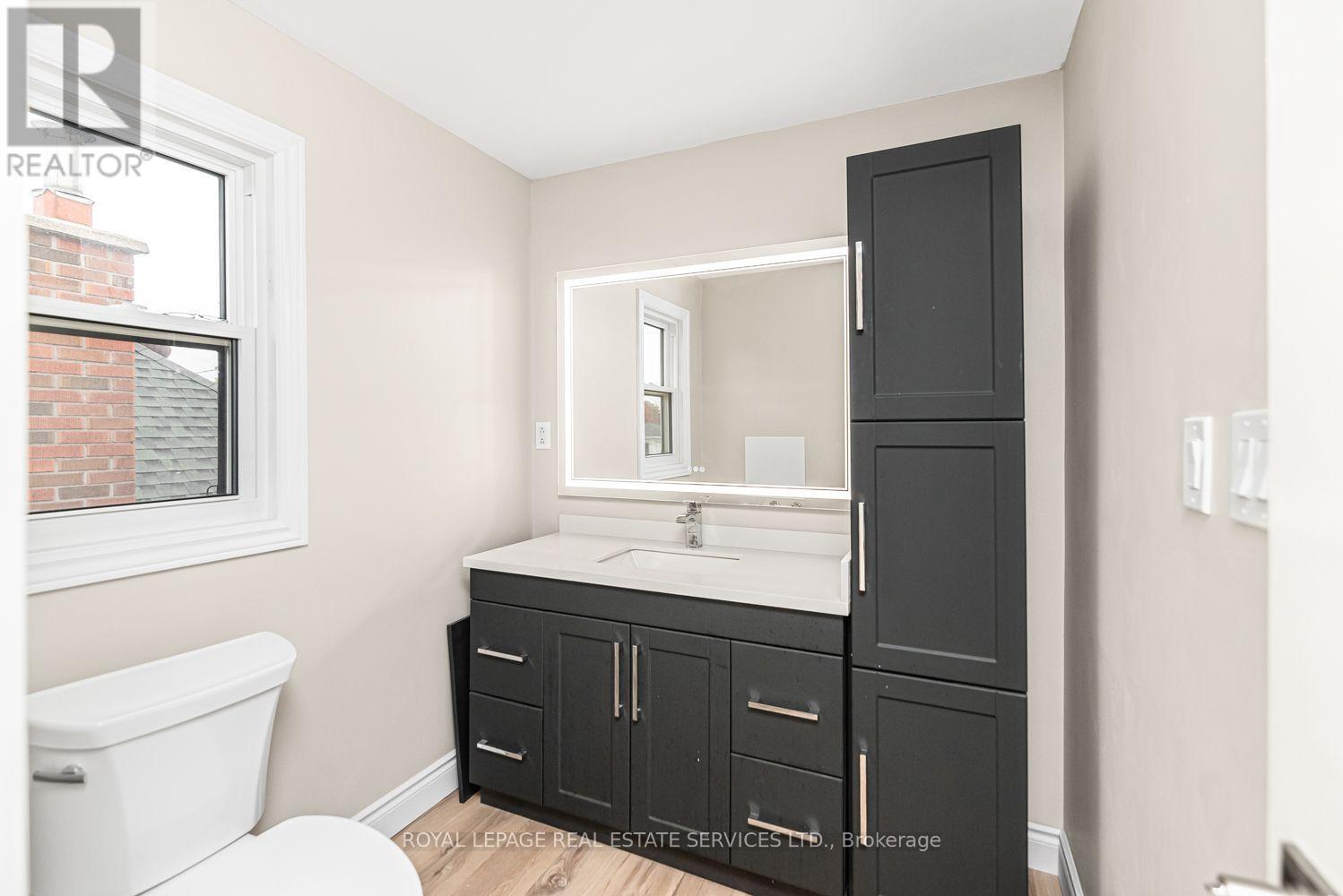 187 West 2nd Street, Hamilton, ON photo 16