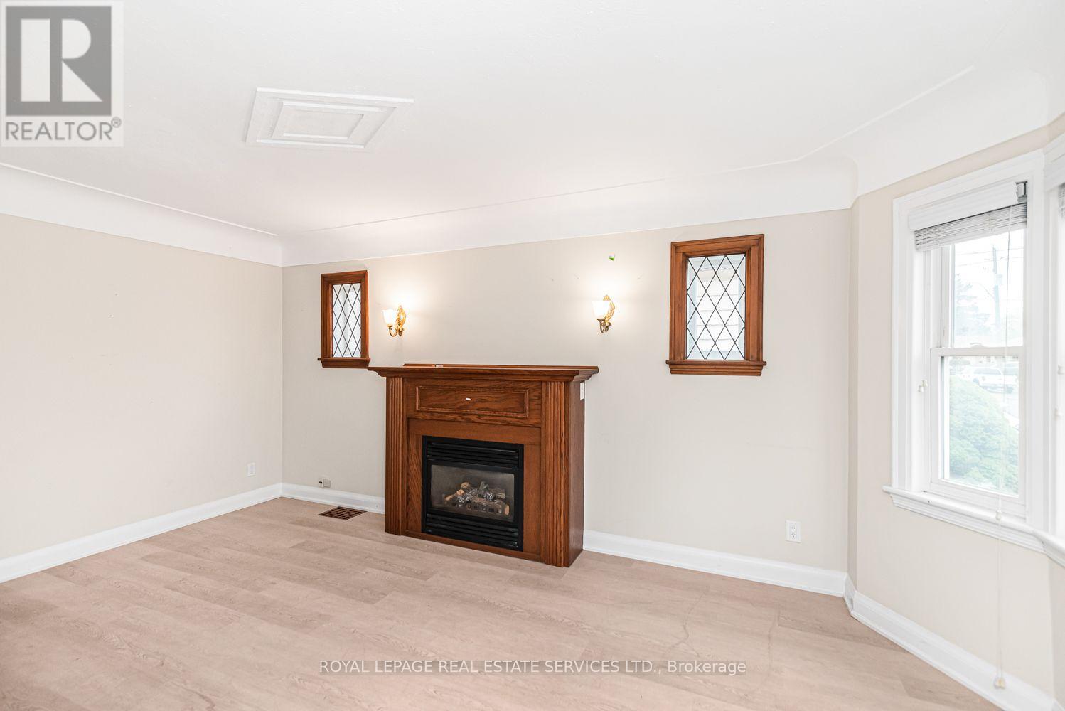 187 West 2nd Street, Hamilton, ON photo 4