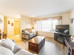 Primary Bedroom - 72054 43 Road E, Beausejour, MB R0E0C0 Photo 10