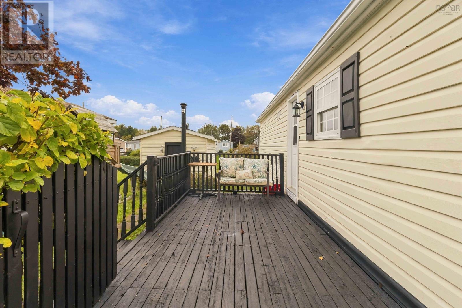 18 Birchill Drive - Image 32