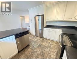 4pc Bathroom - 298 Mountain Street, Hinton, AB T7V1M4 Photo 11