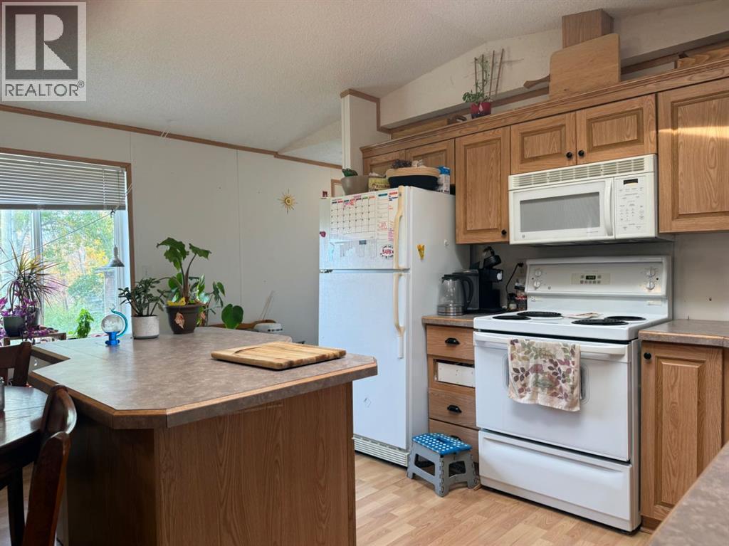 31040A TWP RD 524 - 14