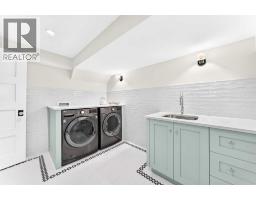 95 Lissington Drive SW - photo 37