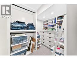 95 Lissington Drive SW - photo 35