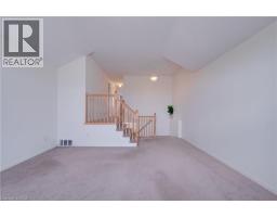 1064 Copper Leaf Crescent, Kitchener, ON N2E3W4 Photo 17