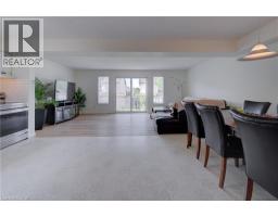 2pc Bathroom - 1064 Copper Leaf Crescent, Kitchener, ON N2E3W4 Photo 6