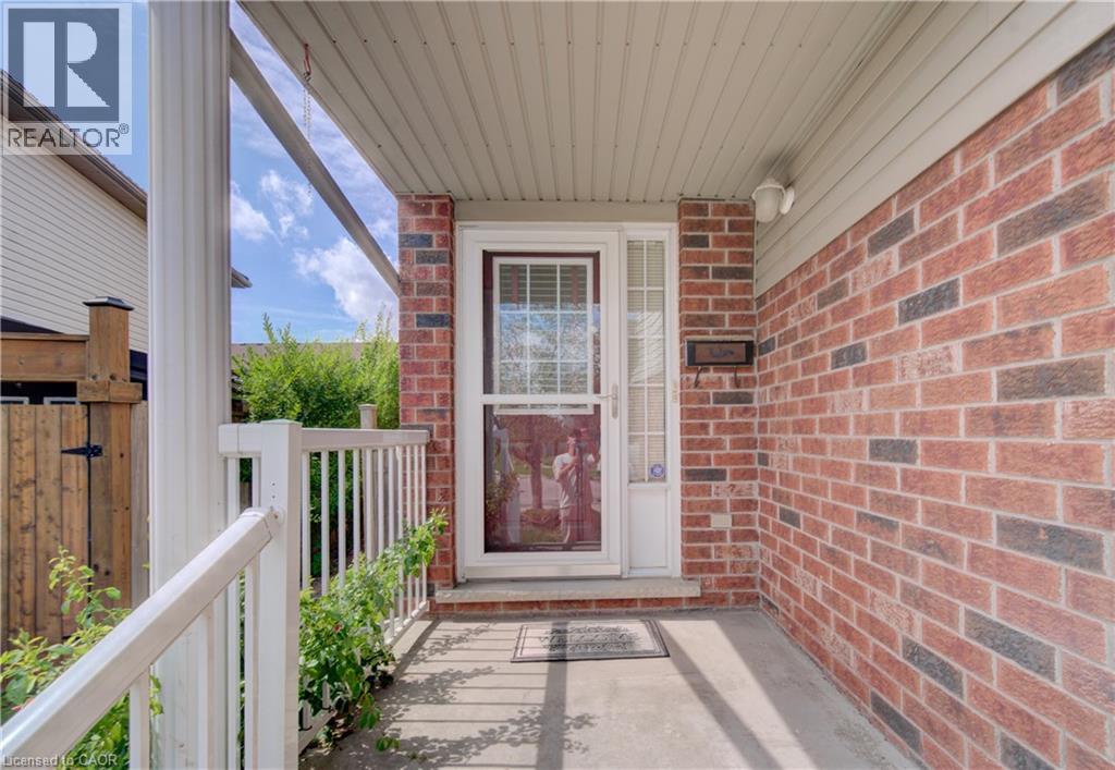 1064 COPPER LEAF Crescent — photo 3