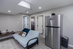 189 Cartesian Gate, Winnipeg, MB R2P1W4 Photo 21