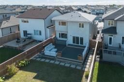 189 Cartesian Gate, Winnipeg, MB R2P1W4 Photo 32