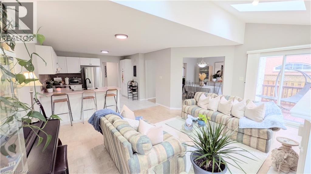 68 BENJAMIN Drive - Image 17