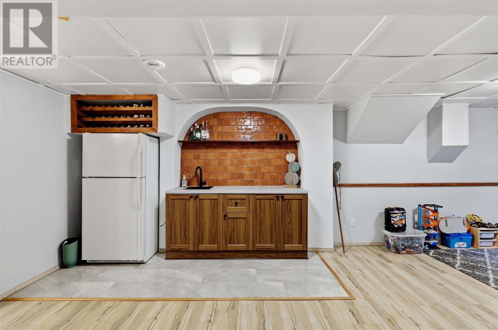 23 Country Club PL - Image 26