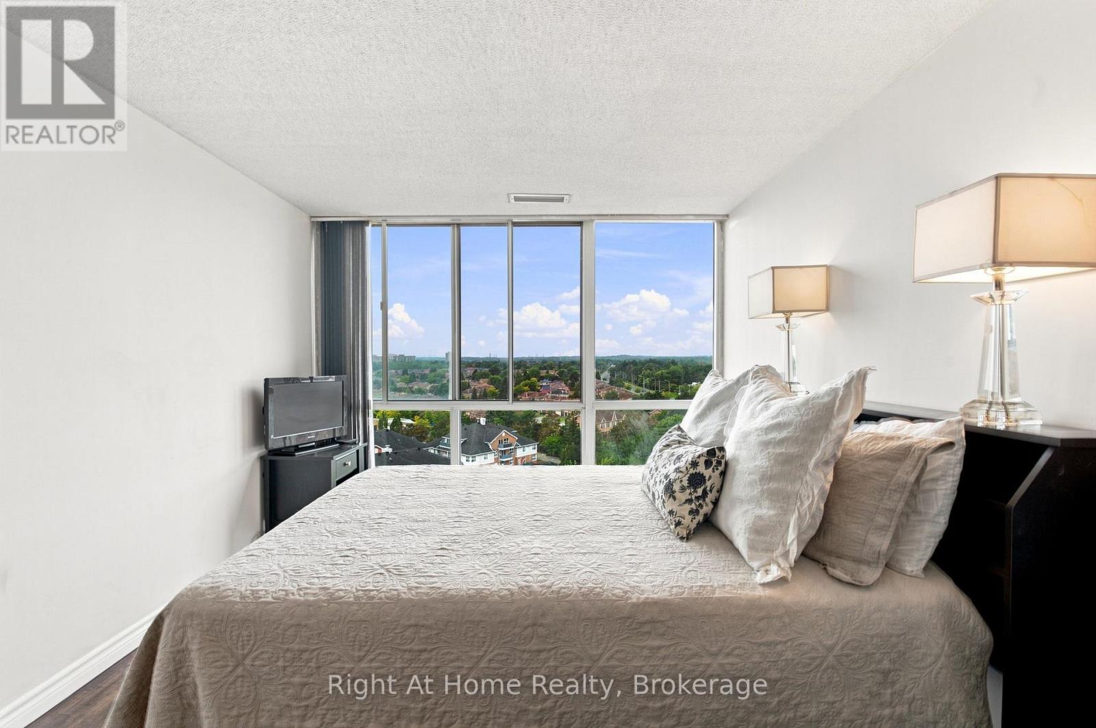 1215- 11753 Sheppard Avenue East, Toronto, ON photo 27
