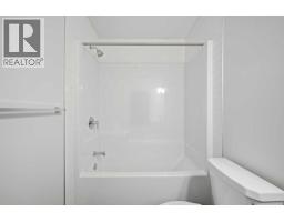 78 Waterford Mews, Chestermere, AB T1X3B6 Photo 41