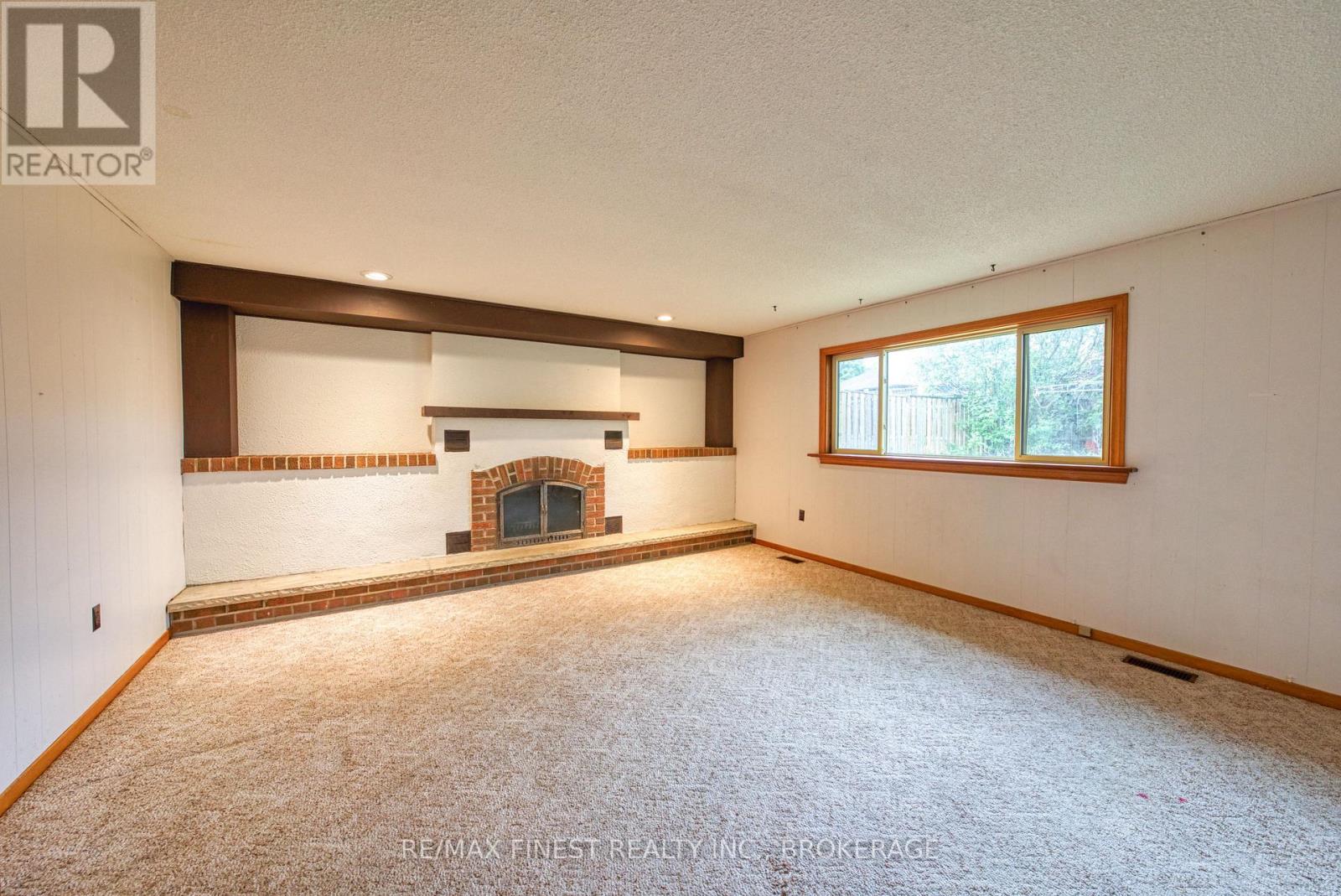 788 KIMBERLEY STREET - 11