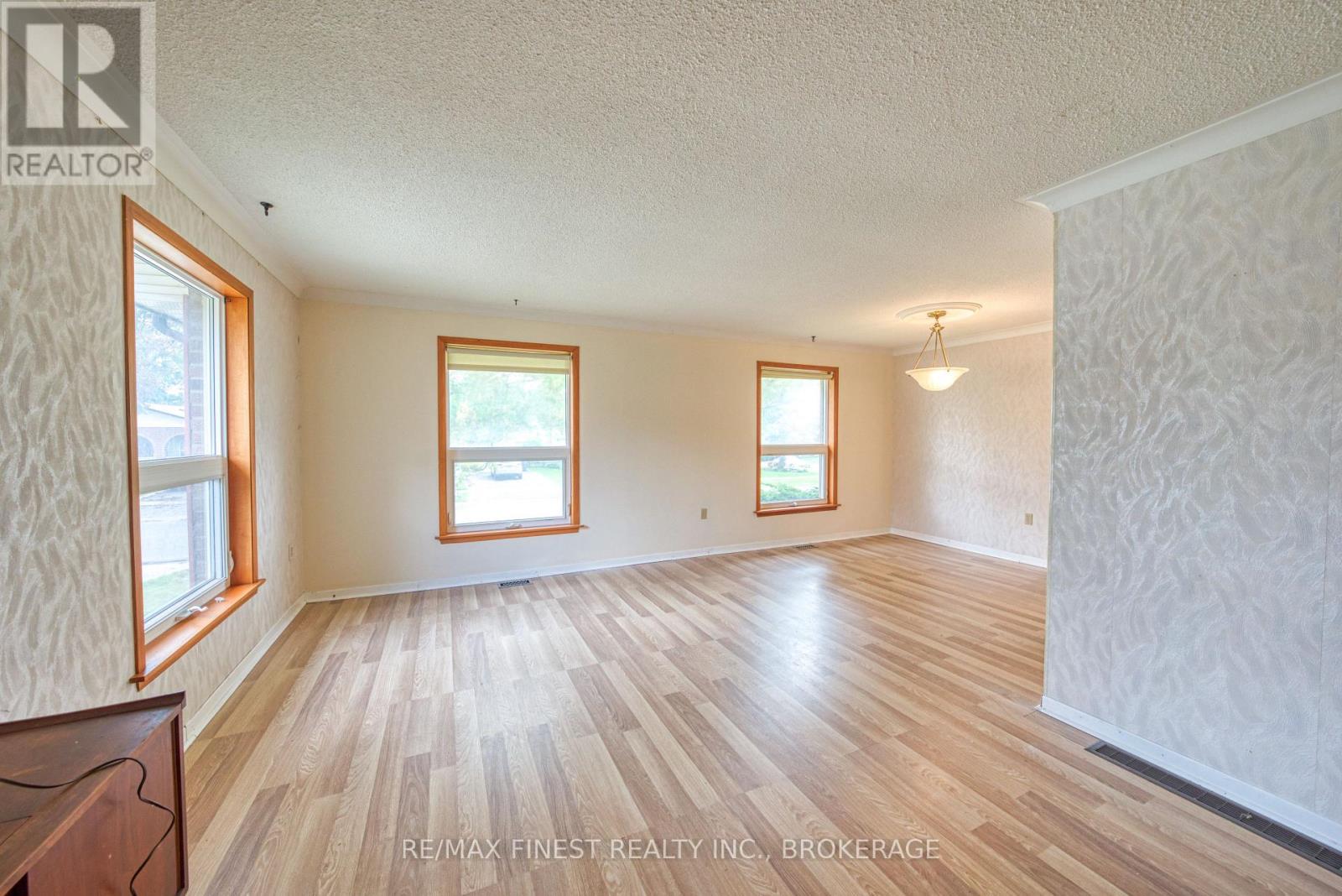 788 KIMBERLEY STREET - Image 5