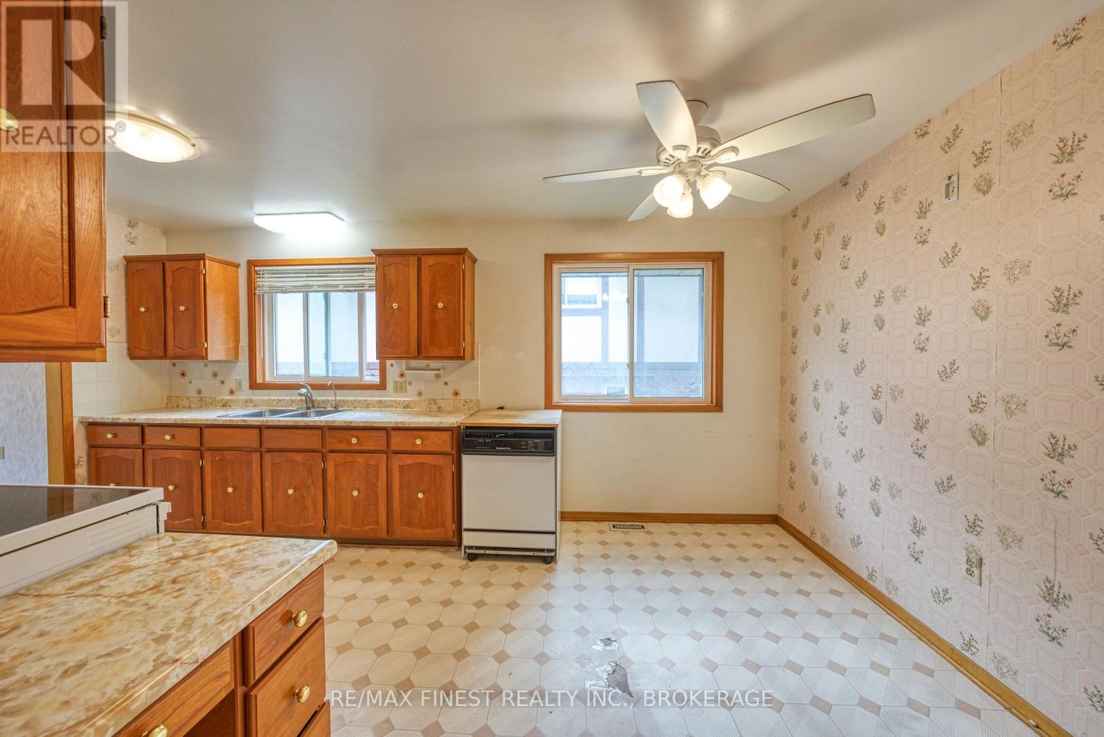 788 KIMBERLEY STREET - Image 9
