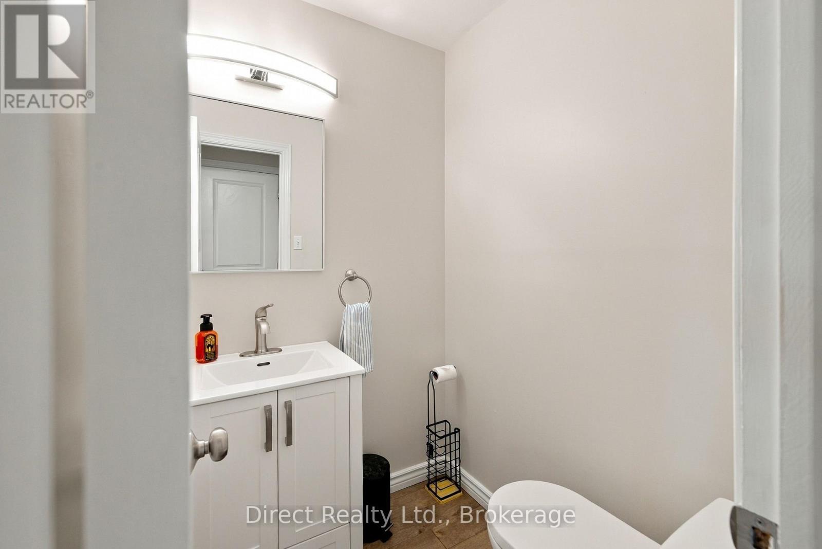 26 WALMSLEY PLACE - 15