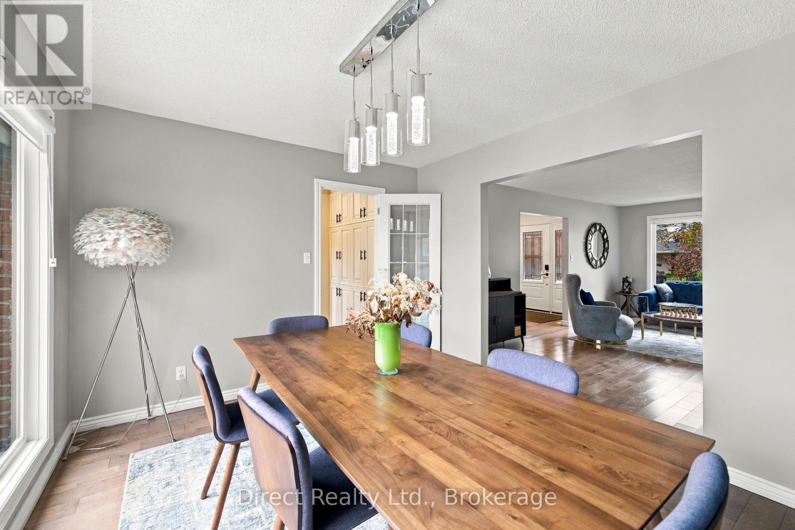 26 WALMSLEY PLACE - 7