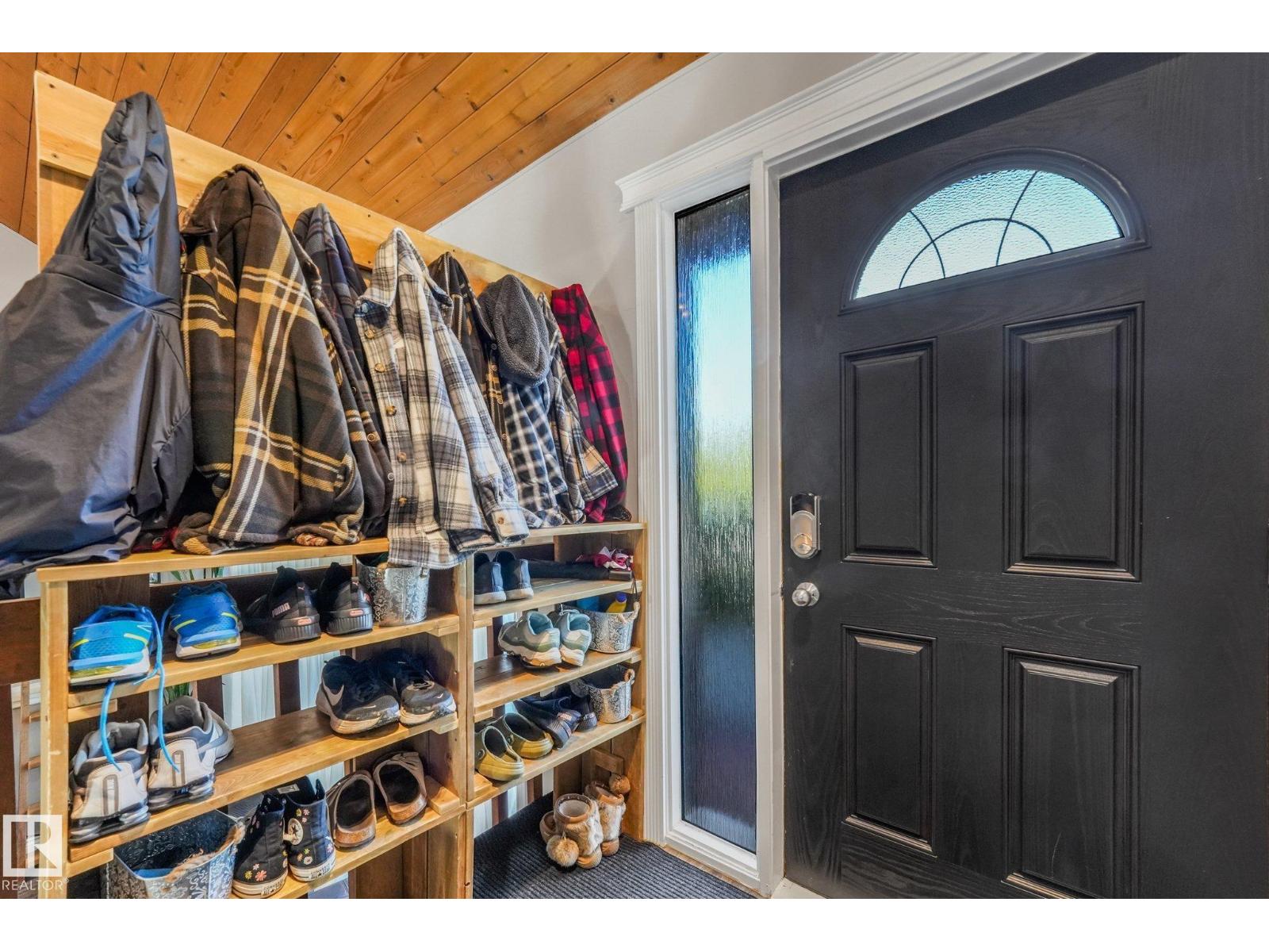 265 Grand Meadow Crescent NW, Greenview (Edmonton) — photo 28 of 30: Property photo