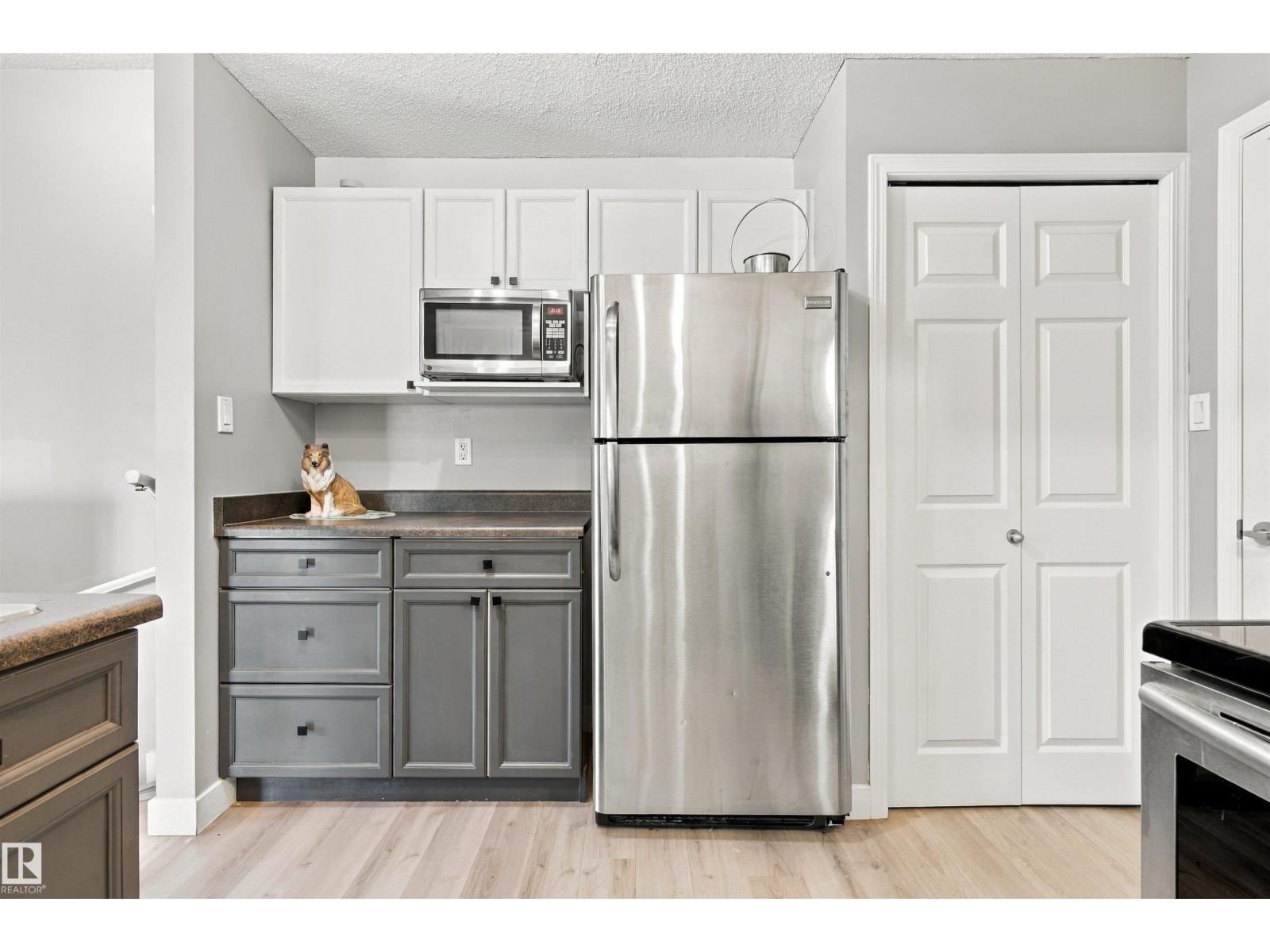 #73 3040 SPENCE WD SW - Image 7