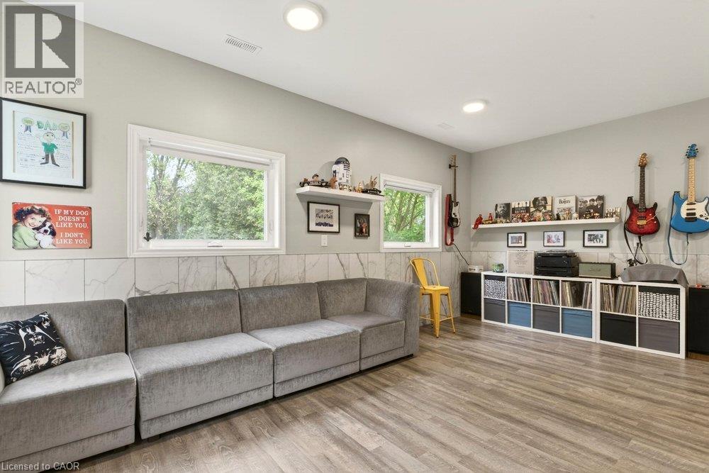 183 Sunnyridge Road — photo 34