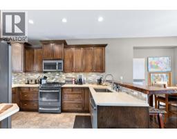 Dining room - 6555 Blackcomb Place, Vernon, BC  Photo 9