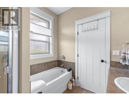 6555 Blackcomb Place, Vernon, BC  Photo 43