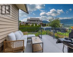 6555 Blackcomb Place, Vernon, BC  Photo 18