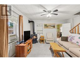 Primary Bedroom - 174 Munro Street, Carleton Place, ON K7C1H1 Photo 6